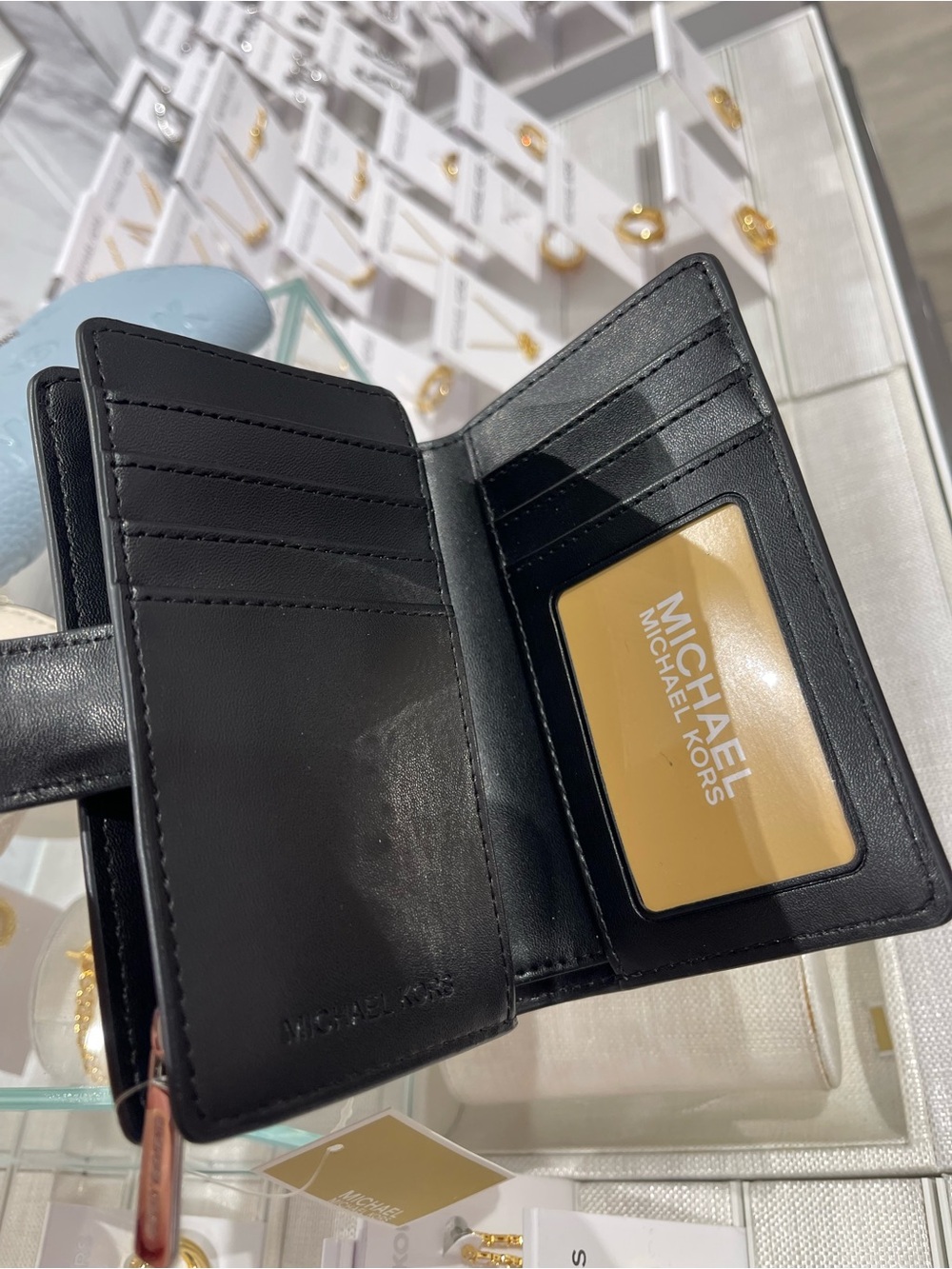 Michael Kors Jet Set Travel Medium  MK Logo Debossed Bifold Wallet
Black 
NWT - Picture 7 of 16
